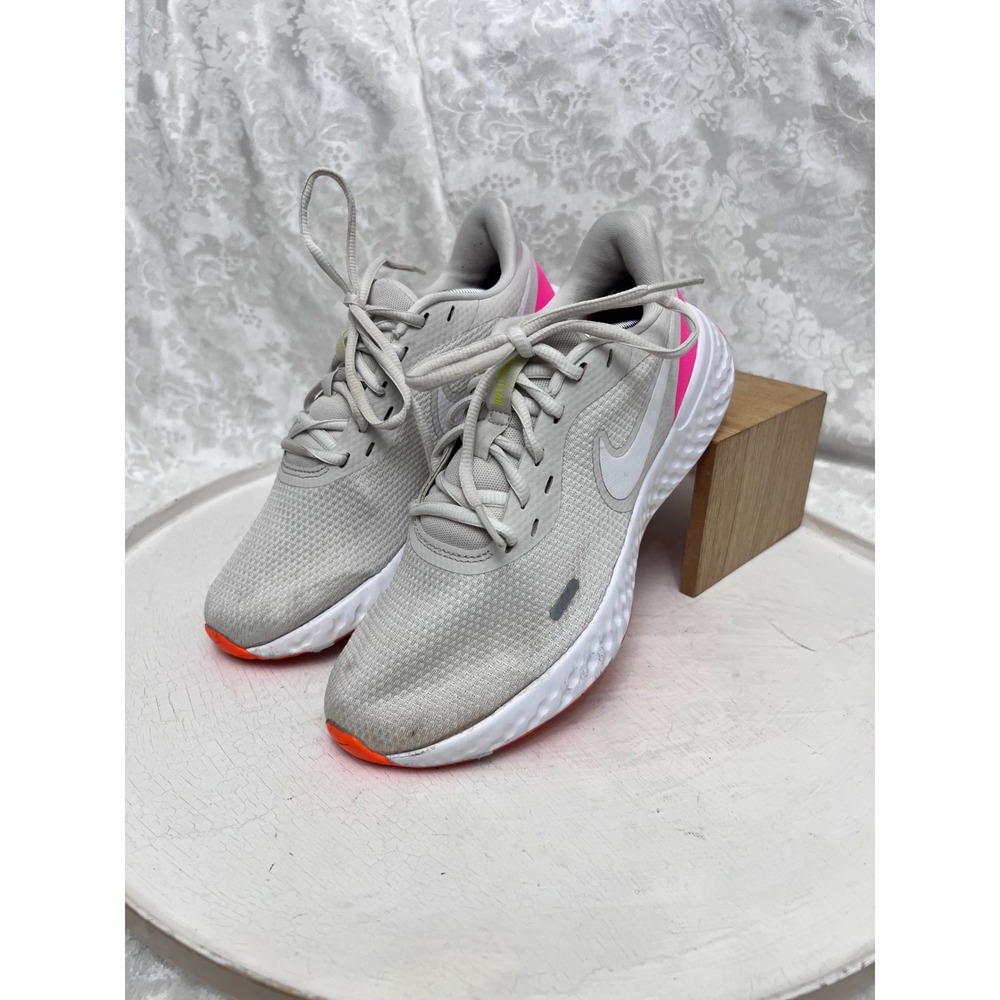Nike Revolution 5 Grey Pink Orange Running Shoes BQ3207-007 Womens Size 8